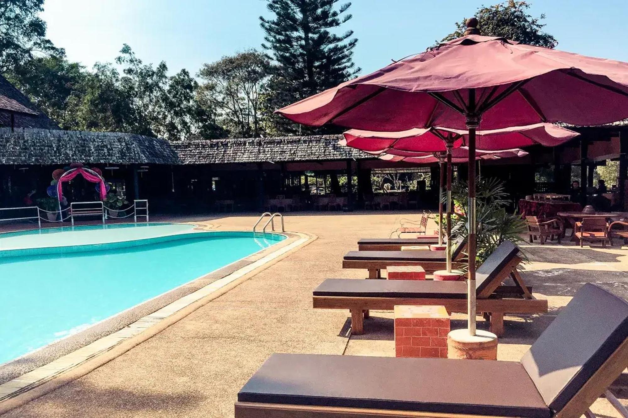 Royal Ping Garden And Resort Mae Taeng Bagian luar foto