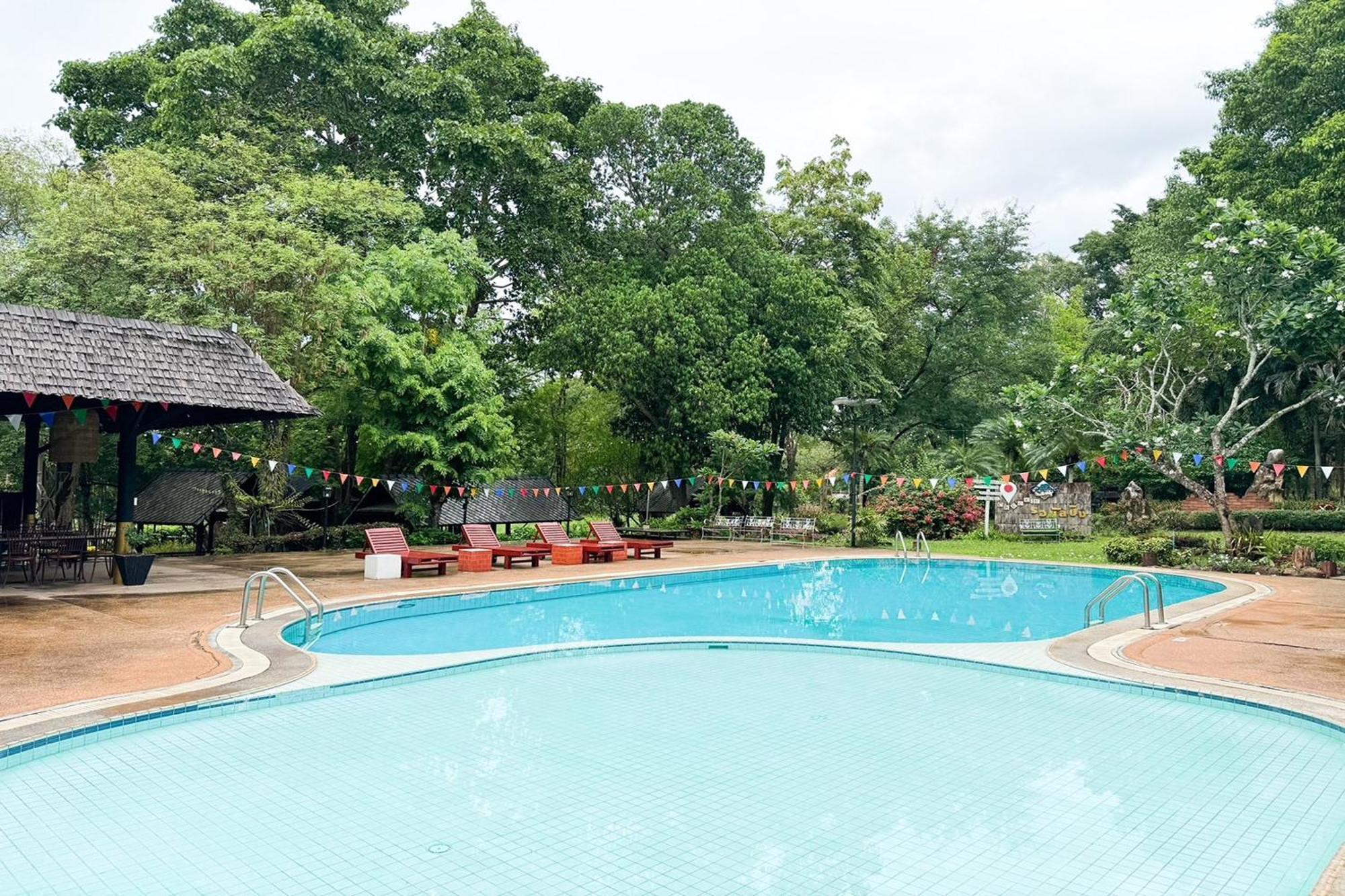 Royal Ping Garden And Resort Mae Taeng Bagian luar foto