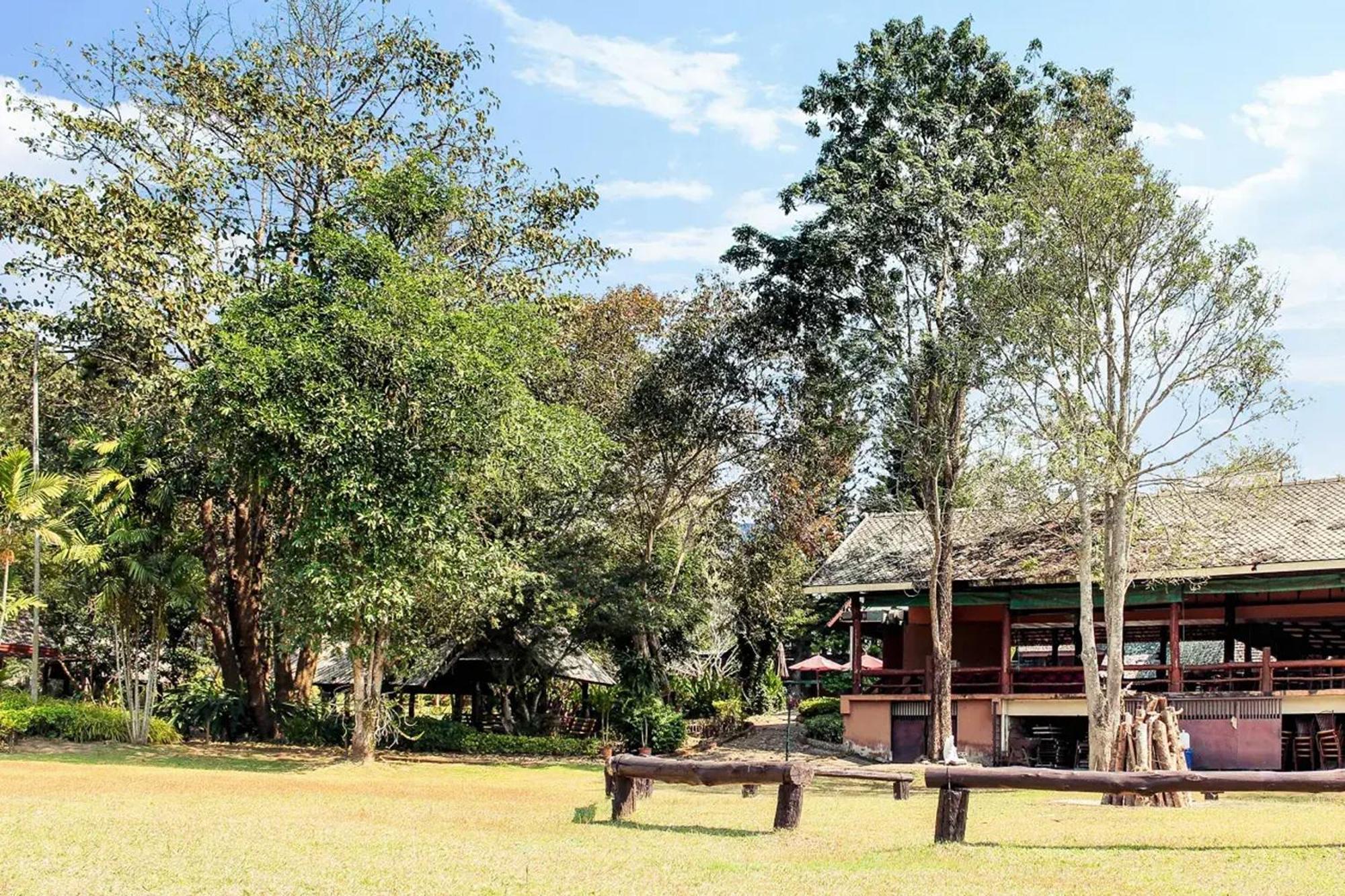 Royal Ping Garden And Resort Mae Taeng Bagian luar foto